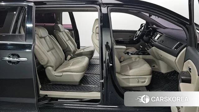 Kia The New Carnival 2018 Черный из Кореи, фото 3