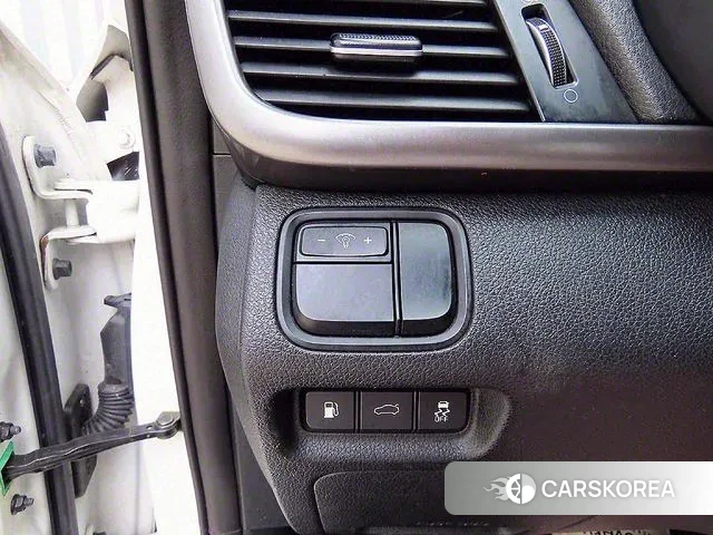 Kia K5 second generation 2018 Белый из Кореи, фото 3