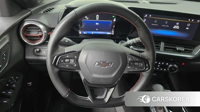 Chevrolet (GM Daewoo) Trax Crossover 2024 Белый из Кореи, фото 3