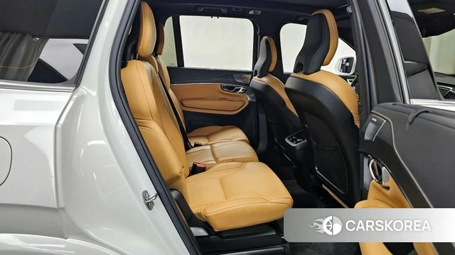 Volvo XC90 second Generation 2022 Белый из Кореи, фото 3