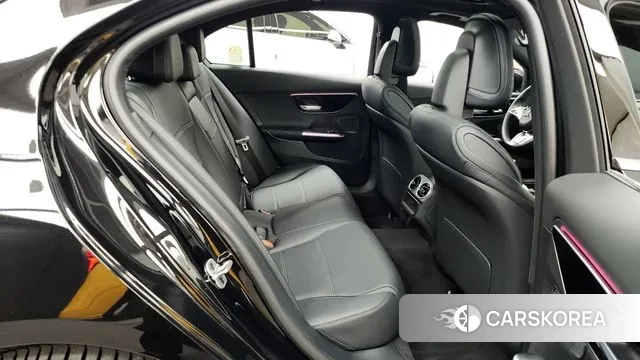 Mercedes-Benz C-Class W206 2025 Черный из Кореи, фото 3