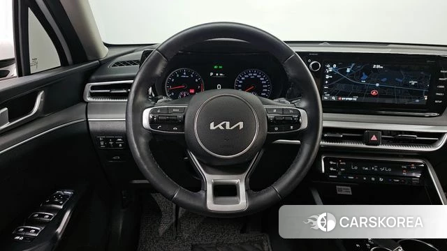 Kia K5 3rd generation 2022 Белый из Кореи, фото 3