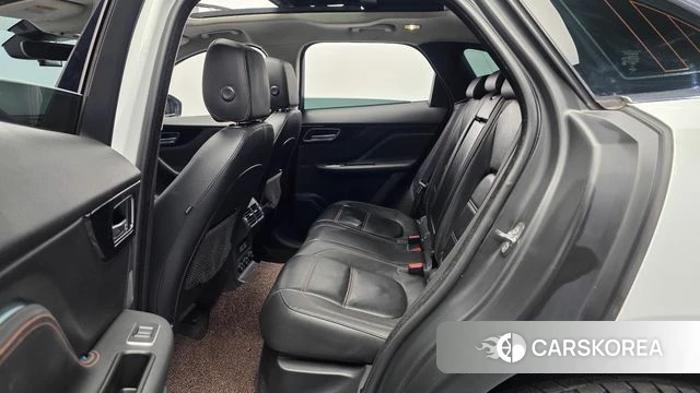 Jaguar F-PACE 2019 Белый из Кореи, фото 3