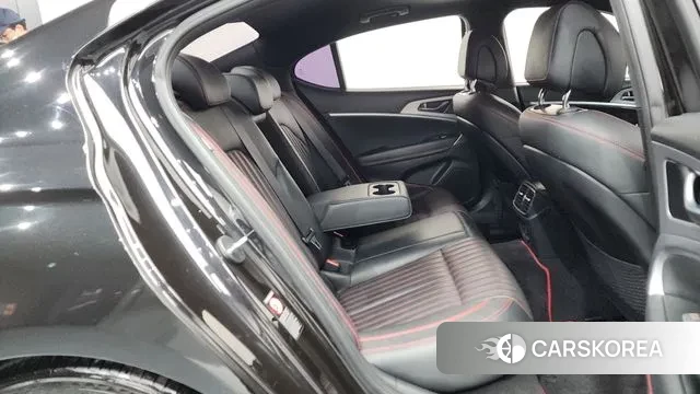 Genesis G70 2019 Черный из Кореи, фото 3