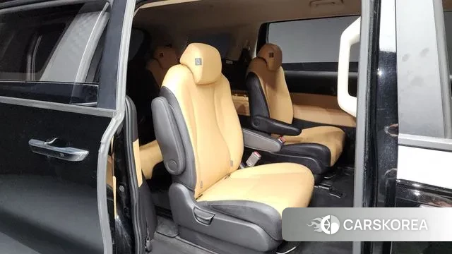 Kia Carnival 4th generation 2022 Черный из Кореи, фото 3