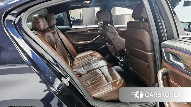 BMW 5 Series (G30) 2018 Синий из Кореи, фото 3