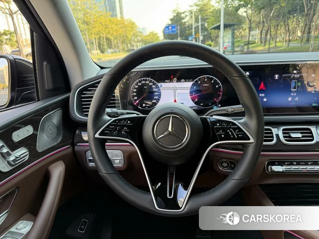 Mercedes-Benz GLE (import) 2024 Черный из Китая, фото 3