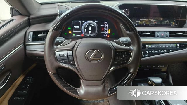 Lexus ES300h 7th generation 2020 Черный из Кореи, фото 3