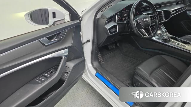 Audi A6 (C8) 2020 Белый из Кореи, фото 3