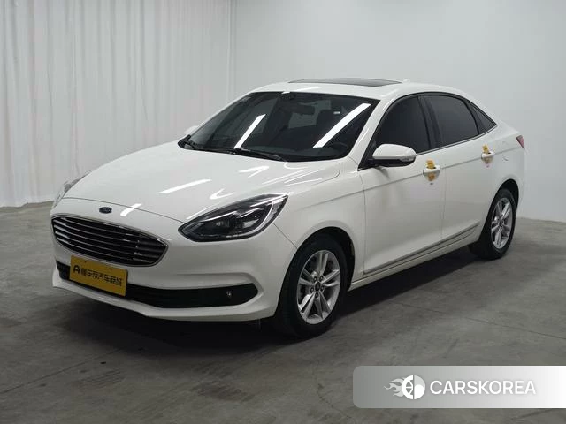 Ford Forrest 2021 Белый из Китая, фото 3