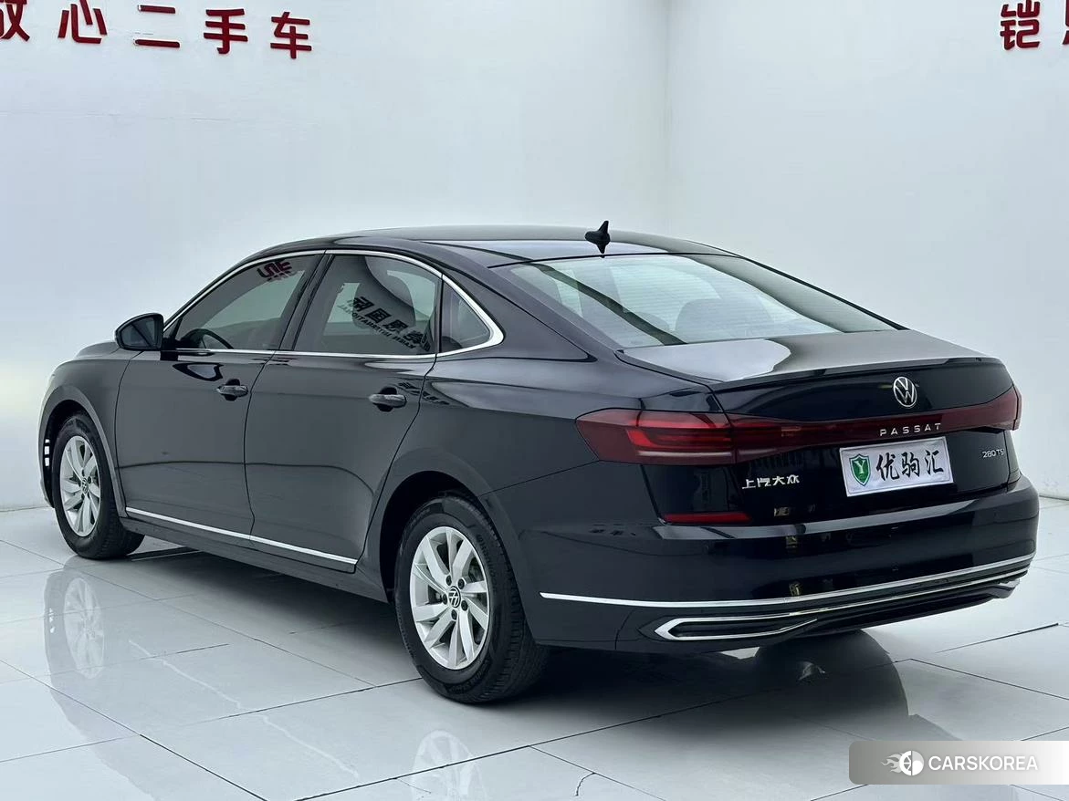 Volkswagen Passat 2021 Черный из Китая, фото 3