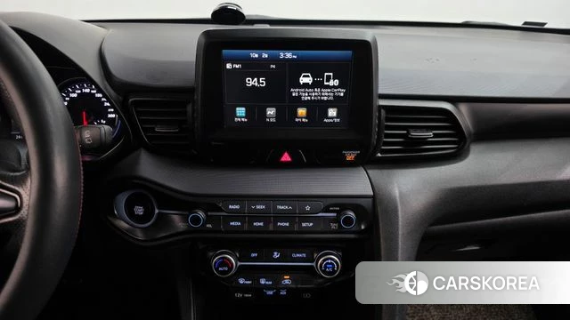 Hyundai Veloster (JS) 2018 Светло-серебряный цвет из Кореи, фото 3