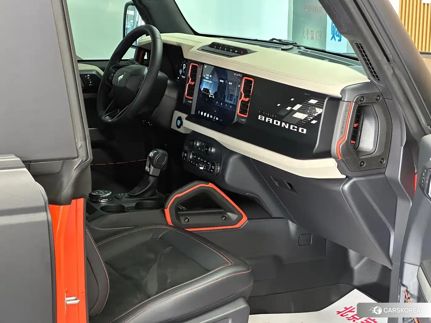 Ford Mustang 2025 Черный из Китая, фото 3