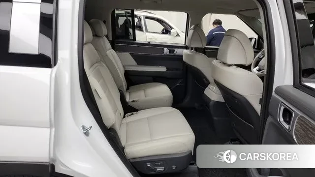 Hyundai Santa Fe (MX5) 2024 Белый из Кореи, фото 3