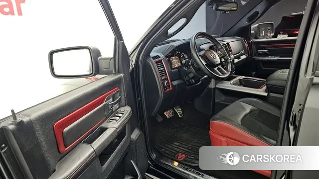 Dodge Lampicup 2018 Черный из Кореи, фото 3