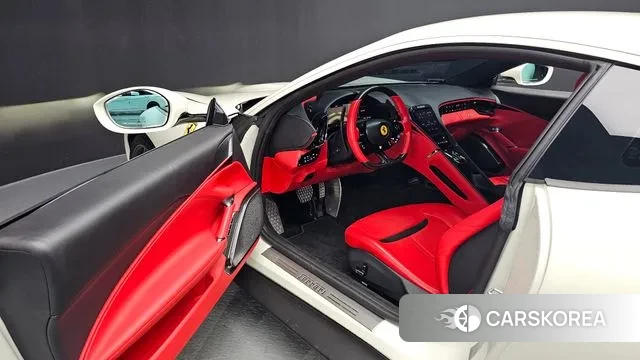 Ferrari Rome 2023 Белый из Кореи, фото 3