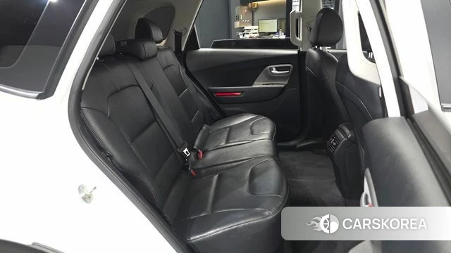 Kia Niro Plus 2022 Белый из Кореи, фото 3