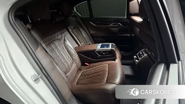 BMW 7 Series (G11) 2020 Белый из Кореи, фото 3