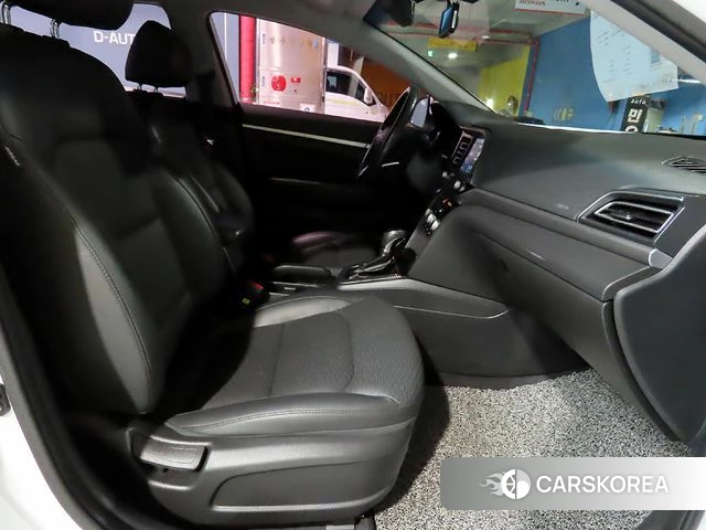 Hyundai The New Avante AD 2019 Белый из Кореи, фото 3