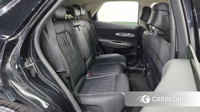 Genesis GV70 2022 Черный из Кореи, фото 3