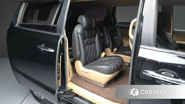 Kia The New Carnival 2018 Черный из Кореи, фото 3