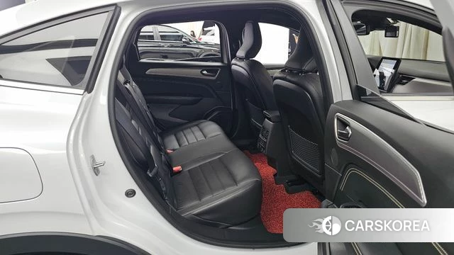 Renault Korea (Samsung) Arcana 2024 Белый из Кореи, фото 3