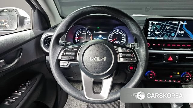 Kia The New K3 2nd generation 2021 Белый из Кореи, фото 3