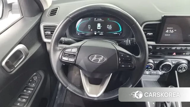 Hyundai Venue 2023 Белый из Кореи, фото 3