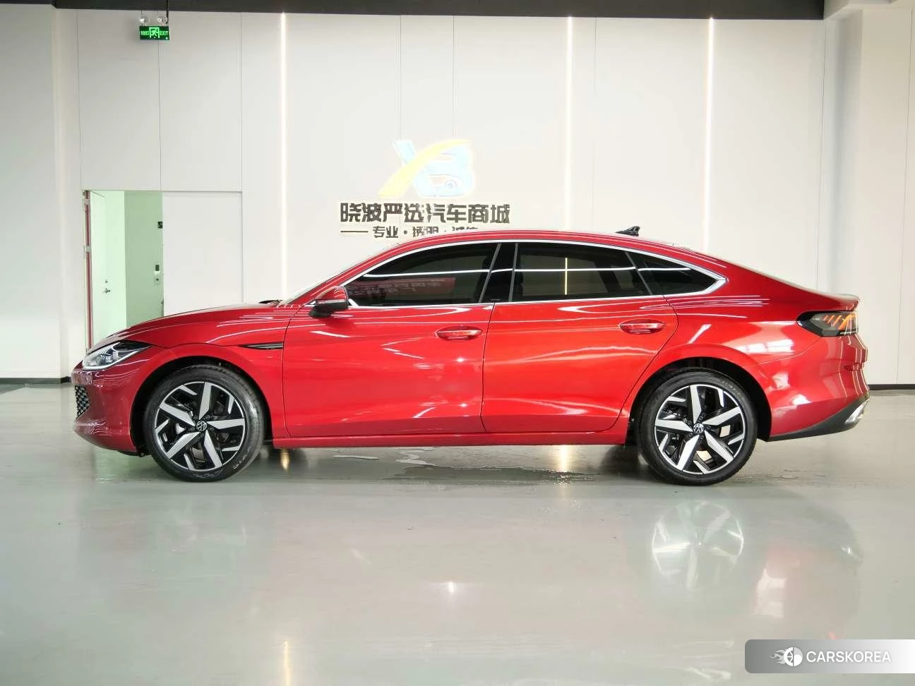 Volkswagen Lingdu 2023 Красный из Китая, фото 3
