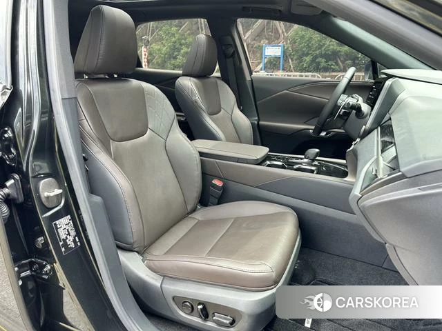Lexus RX 2023 Черный из Китая, фото 3