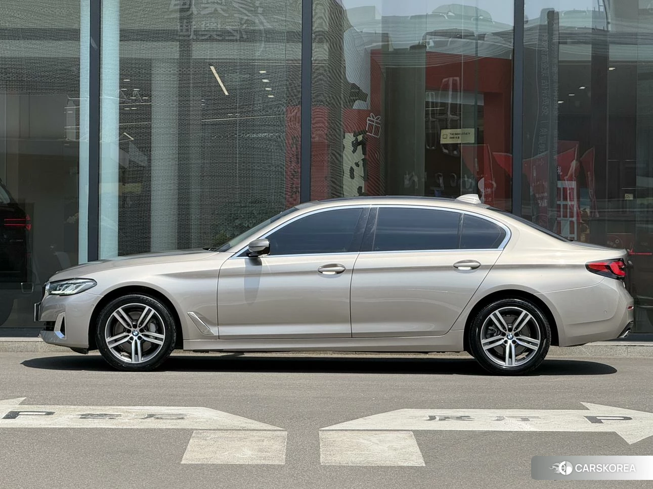 BMW 5 series 2020 Шампань из Китая, фото 3