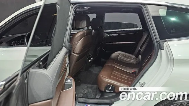 BMW 6 Series GT (G32) 2019 Белый из Кореи, фото 3