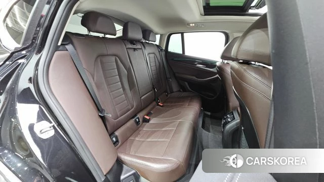 BMW X4 (G02) 2022 Черный из Кореи, фото 3