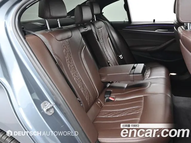 BMW 5 Series (G30) 2018 Серый из Кореи, фото 3