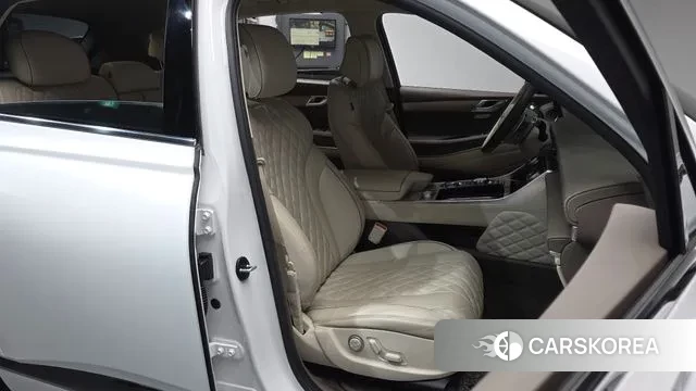 Genesis GV80 2023 Белый из Кореи, фото 3