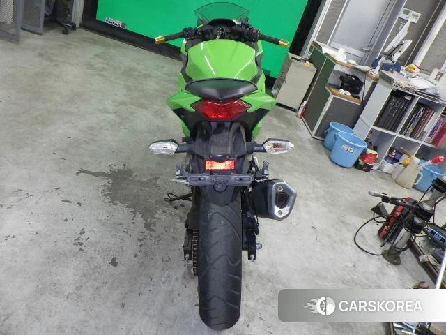 Проданный Kawasaki NINJA 250 2014 из Японии