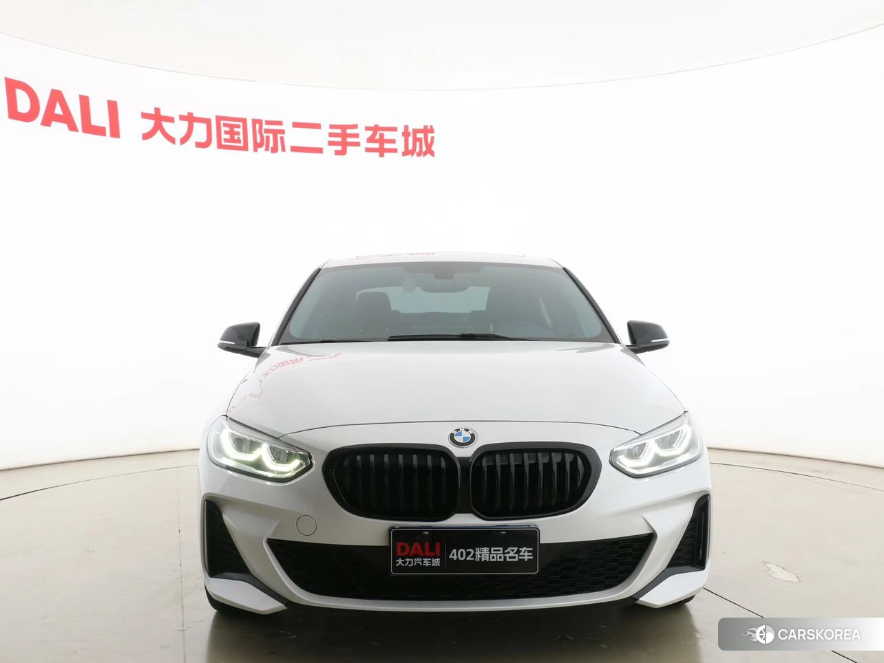 BMW 1 series 2020 Белый из Китая, фото 3