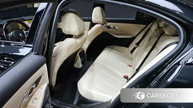 BMW 3 Series (G20) 2023 Черный из Кореи, фото 3