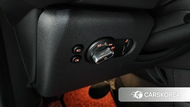 Mini Cooper 2019 Серебряный из Кореи, фото 3