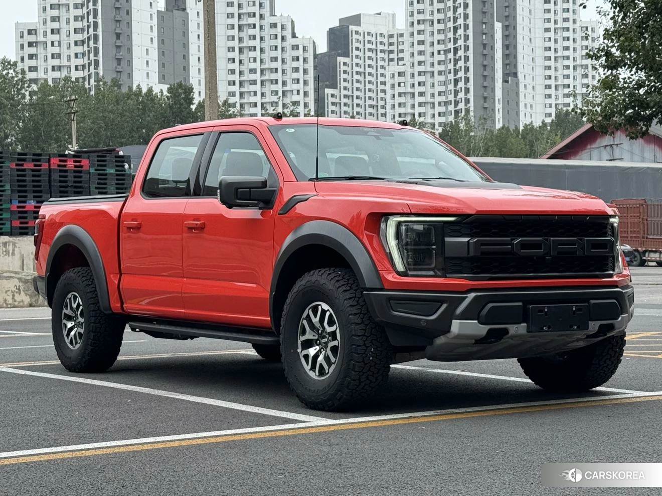 Ford F-150 Raptor 2022 Оранжевый из Китая, фото 3