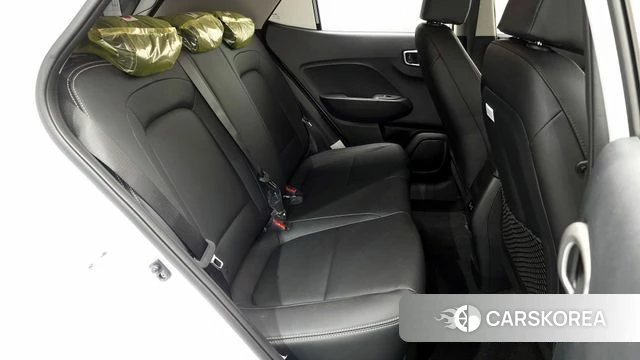 Hyundai Venue 2025 Белый из Кореи, фото 3