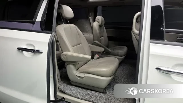 Kia The New Carnival 2019 Белый из Кореи, фото 3