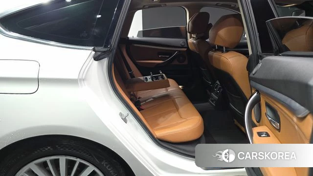 BMW 3 Series GT (F34) 2018 Белый из Кореи, фото 3