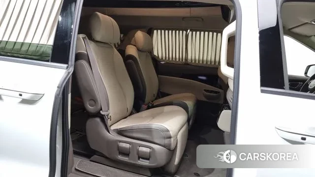 Kia Carnival 4th generation 2022 Белый из Кореи, фото 3