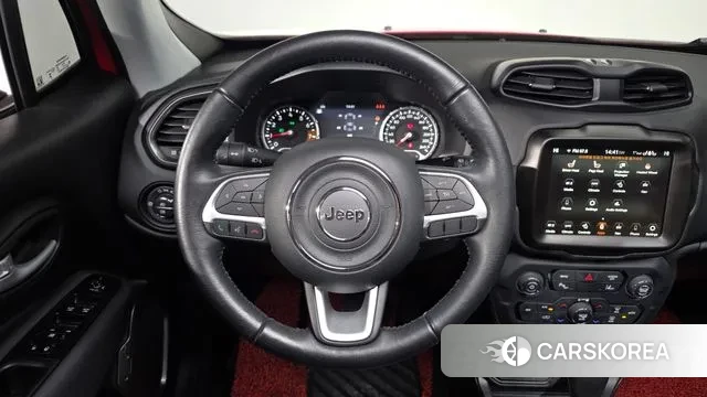 Jeep Renegade 2023 Красный из Кореи, фото 3