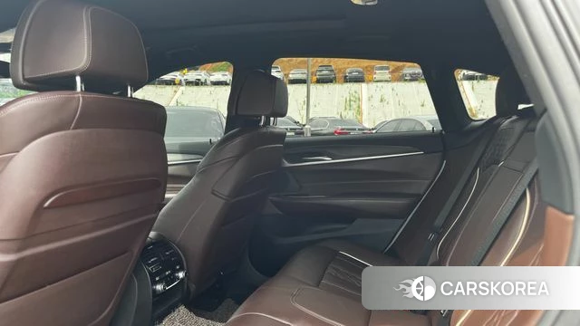 BMW 6 Series GT (G32) 2021 Белый из Кореи, фото 3