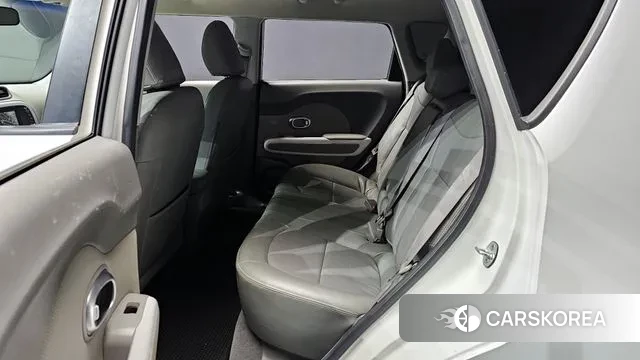 Kia Soul EV 2018 Белый из Кореи, фото 3