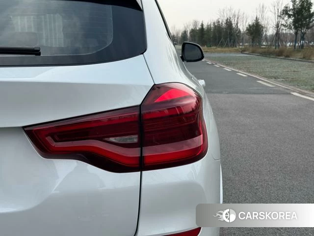 BMW X3 2021 Белый из Китая, фото 3