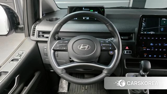 Hyundai Staria 2024 Серебряный из Кореи, фото 3