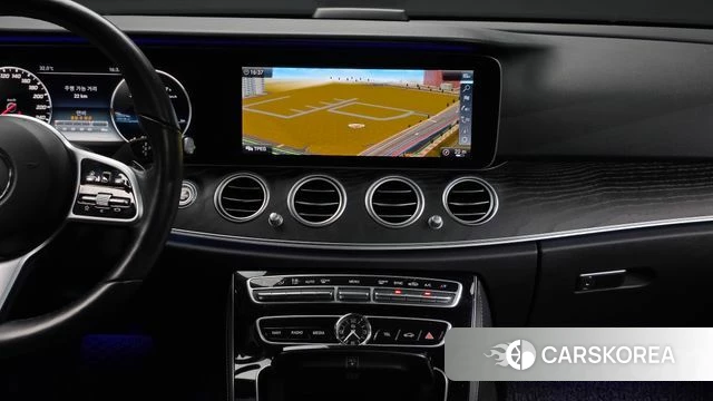 Mercedes-Benz E-Class W213 2019 Синий из Кореи, фото 3